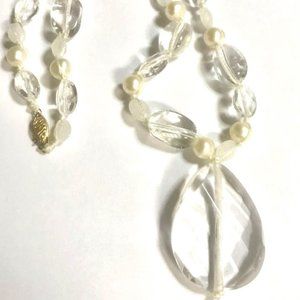 Vintage Crystal Glass and Pearl Necklace 14 KT Gold Clasp